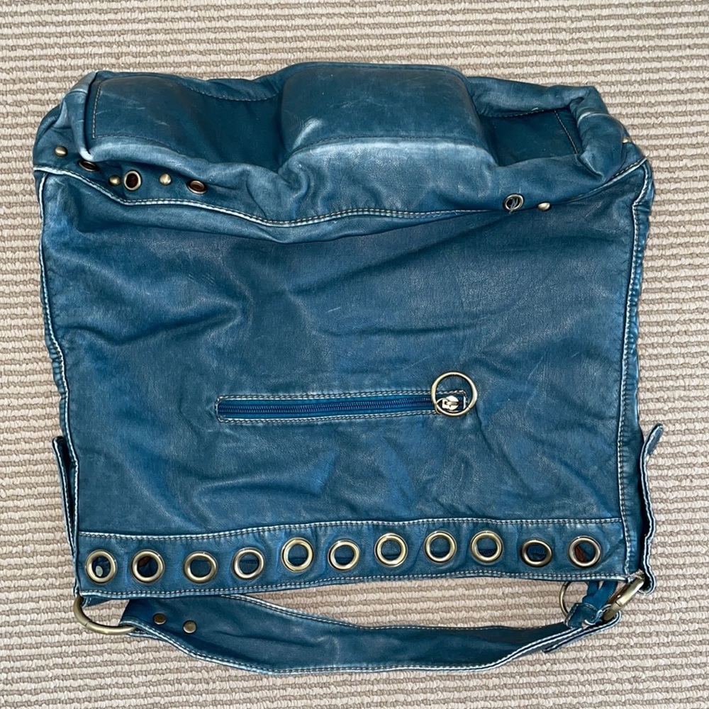 Handbag - Picture 4 of 4